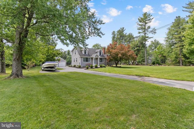 340 WASHINGTON CROSSING PENNINGTON RD, Titusville, NJ 08560