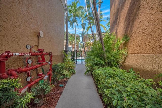 2931 NE 185th Street 1101, Aventura, FL 33180
