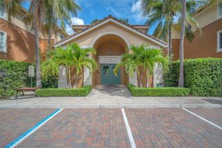 2931 NE 185th Street 1101, Aventura, FL 33180