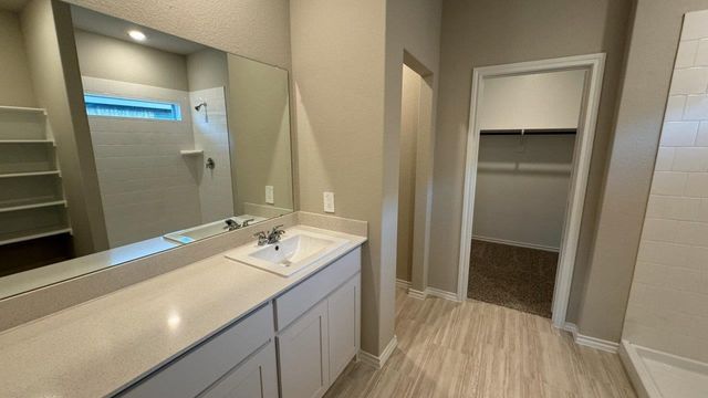 7604 MISTY CREEK Drive, Denton, TX 76249