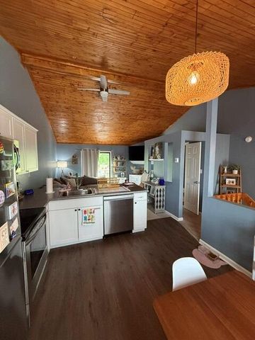 1380 Hartland Woods Way, Lexington, KY 40515