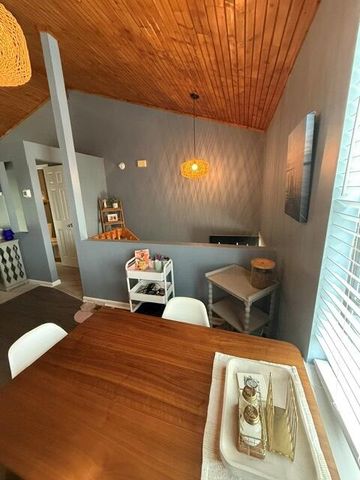 1380 Hartland Woods Way, Lexington, KY 40515