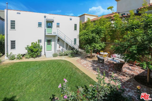 1020 10TH Street A, Santa Monica, CA 90403