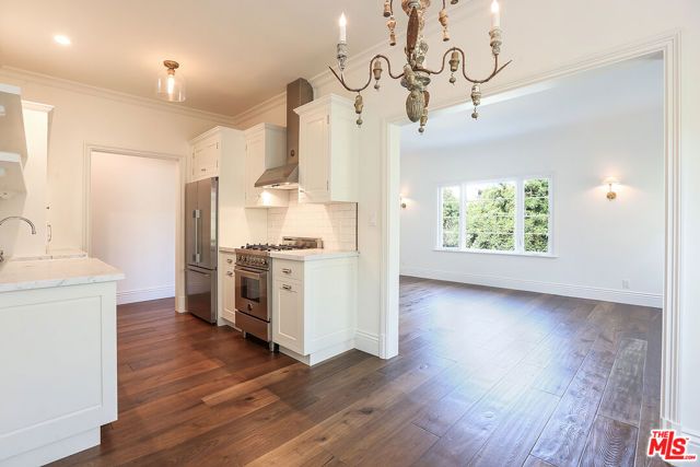 1020 10TH Street A, Santa Monica, CA 90403