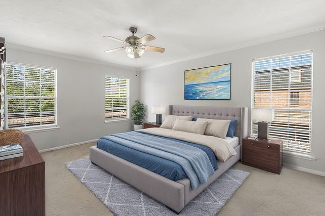 355 N Post Oak Lane 742, Houston, TX 77024