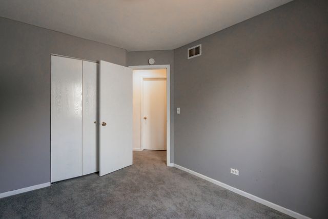 1370 Marleigh Lane, South Elgin, IL 60177