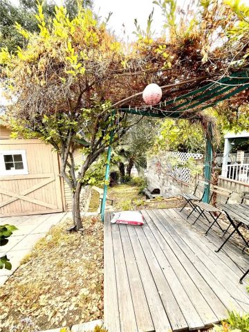 272 Thorne Street, Los Angeles, CA 90042