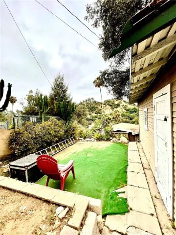 272 Thorne Street, Los Angeles, CA 90042