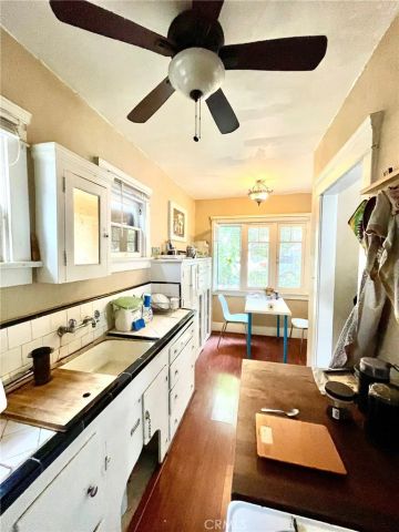 272 Thorne Street, Los Angeles, CA 90042
