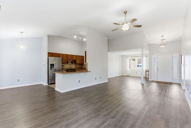 100 Hemingway Court, Georgetown, KY 40324