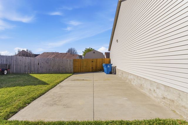 100 Hemingway Court, Georgetown, KY 40324