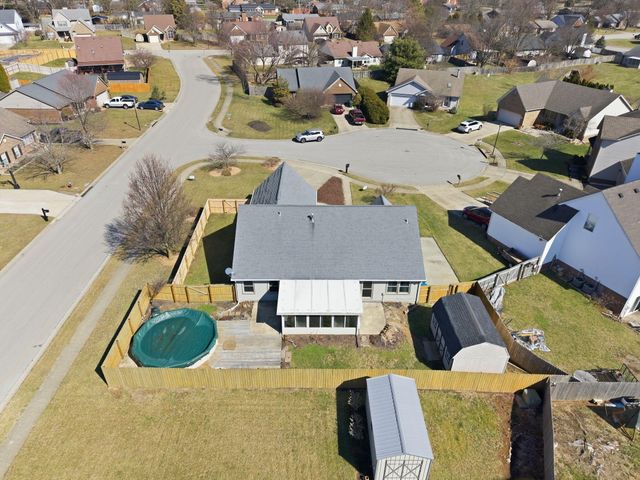 100 Hemingway Court, Georgetown, KY 40324