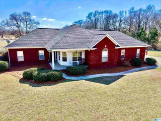 2015 COUNTY ROAD 18 W, Clanton, AL 35045