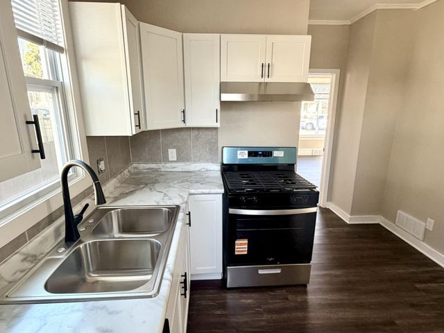 3932 Elliot Avenue, Minneapolis, MN 55407