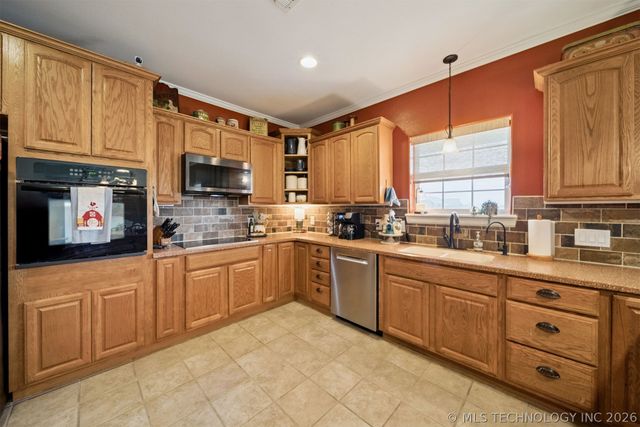 7500 S 4130 Road, Talala, OK 74080