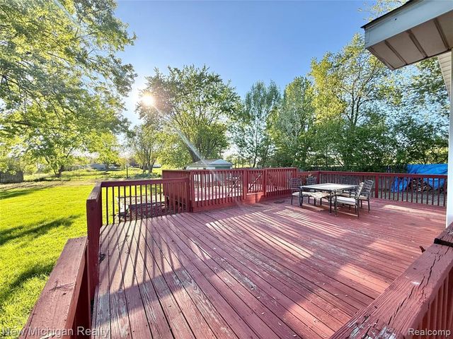 5288 Torrey Road, Mundy, MI 48507