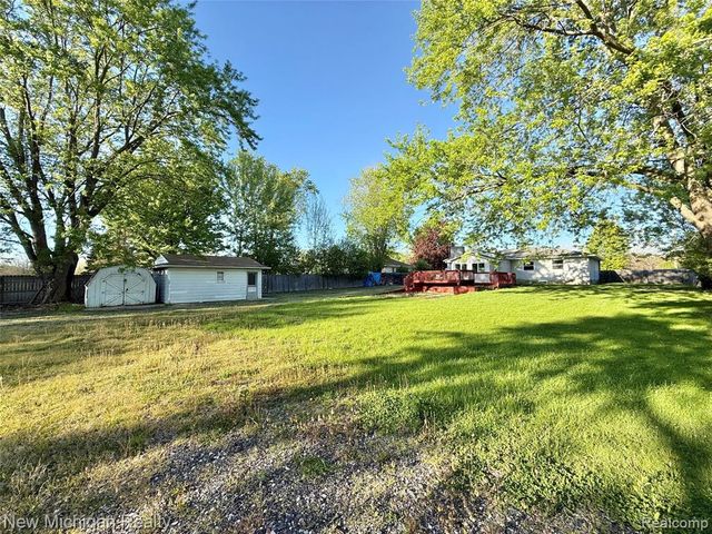 5288 Torrey Road, Mundy, MI 48507