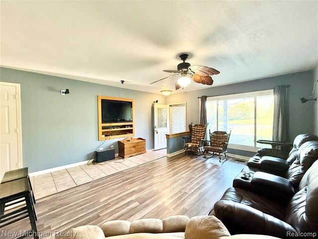 5288 Torrey Road, Mundy, MI 48507