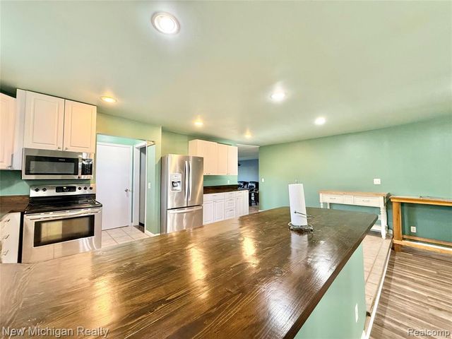 5288 Torrey Road, Mundy, MI 48507
