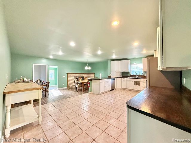 5288 Torrey Road, Mundy, MI 48507