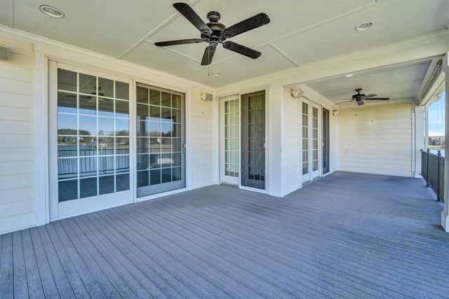 50 Brooke DR, Union Hall, VA 24176