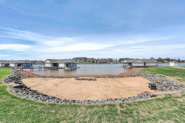 50 Brooke DR, Union Hall, VA 24176