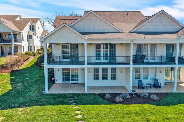 50 Brooke DR, Union Hall, VA 24176