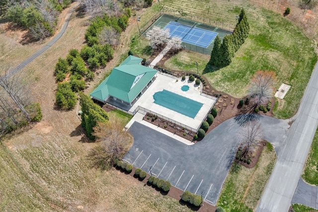 50 Brooke DR, Union Hall, VA 24176