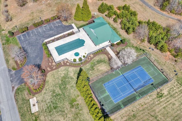 50 Brooke DR, Union Hall, VA 24176