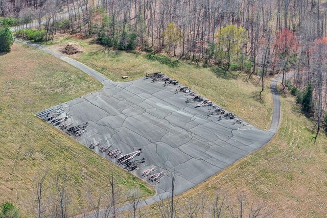 50 Brooke DR, Union Hall, VA 24176