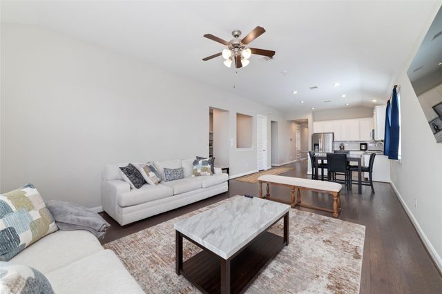 24707 Harbor Terrace Lane, Richmond, TX 77406