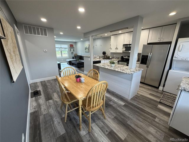 7110 S Gaylord Street L4, Centennial, CO 80122