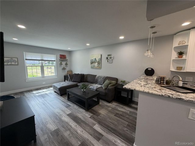 7110 S Gaylord Street L4, Centennial, CO 80122