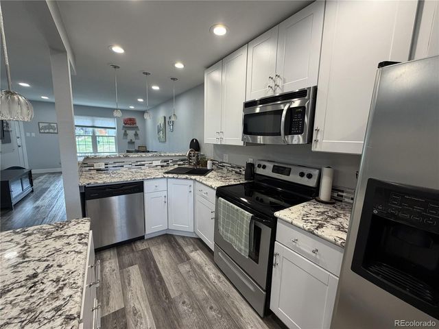 7110 S Gaylord Street L4, Centennial, CO 80122