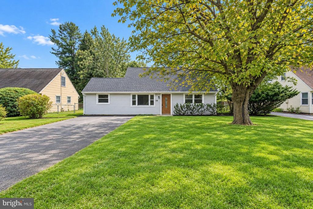 106 RUTLEDGE AVE, Ewing Twp, NJ 08618