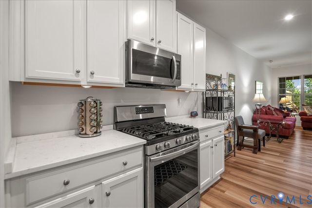 1433 Avondale Woods Dr, Chesterfield, VA 23235