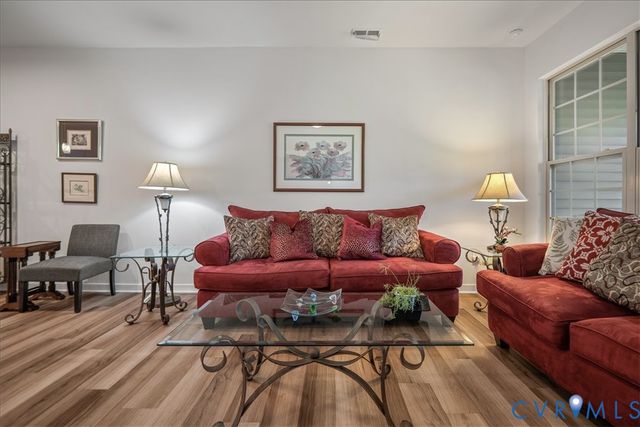 1433 Avondale Woods Dr, Chesterfield, VA 23235