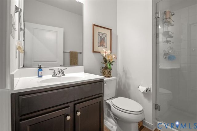 1433 Avondale Woods Dr, Chesterfield, VA 23235