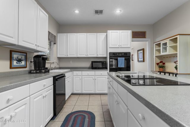 143 Ridgewood Drive, Pass Christian, MS 39571