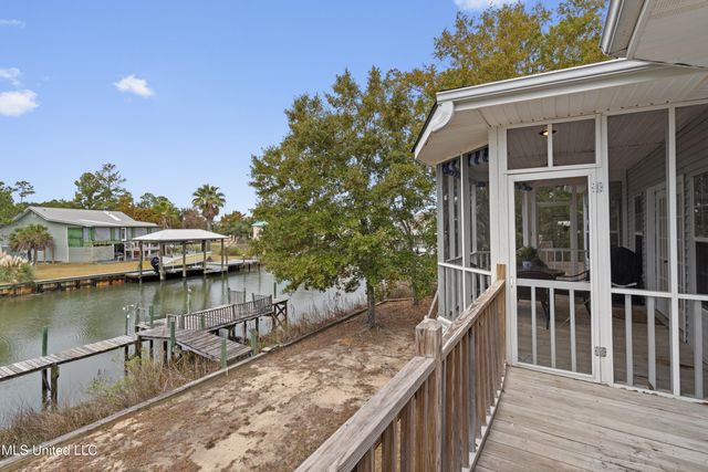 143 Ridgewood Drive, Pass Christian, MS 39571