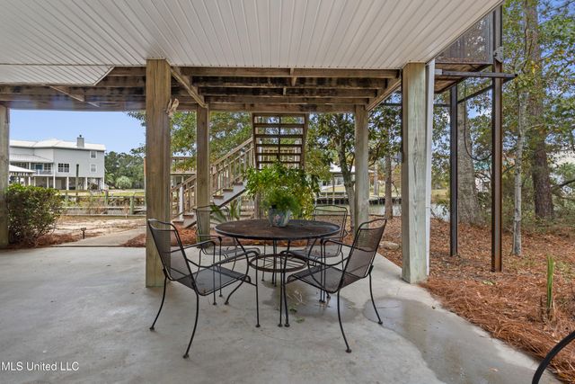 143 Ridgewood Drive, Pass Christian, MS 39571