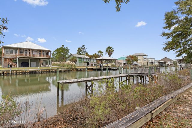 143 Ridgewood Drive, Pass Christian, MS 39571