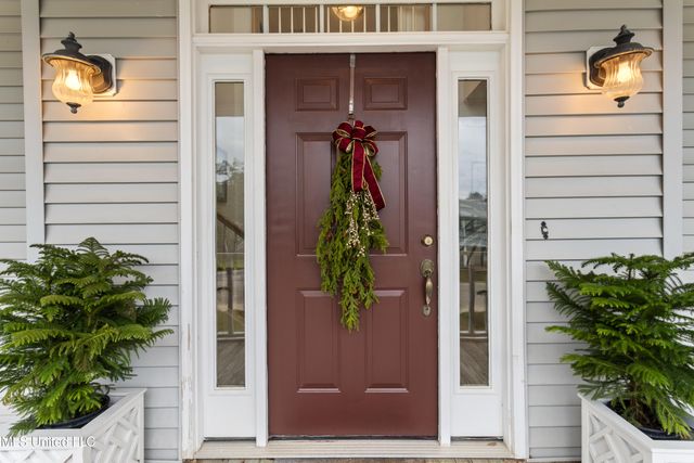 143 Ridgewood Drive, Pass Christian, MS 39571