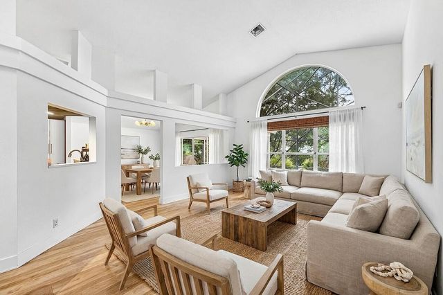 2525 Egret Lake Drive, Greenacres, FL 33413