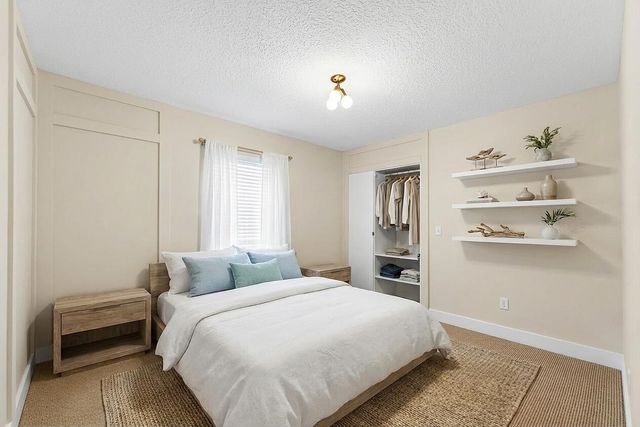 2525 Egret Lake Drive, Greenacres, FL 33413