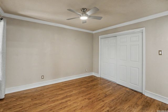 5322 Medical E206, San Antonio, TX 78240