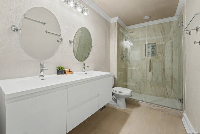 5322 Medical E206, San Antonio, TX 78240