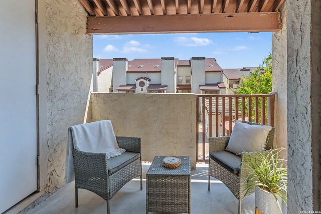 5322 Medical E206, San Antonio, TX 78240