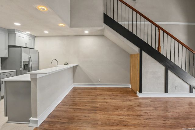 5322 Medical E206, San Antonio, TX 78240