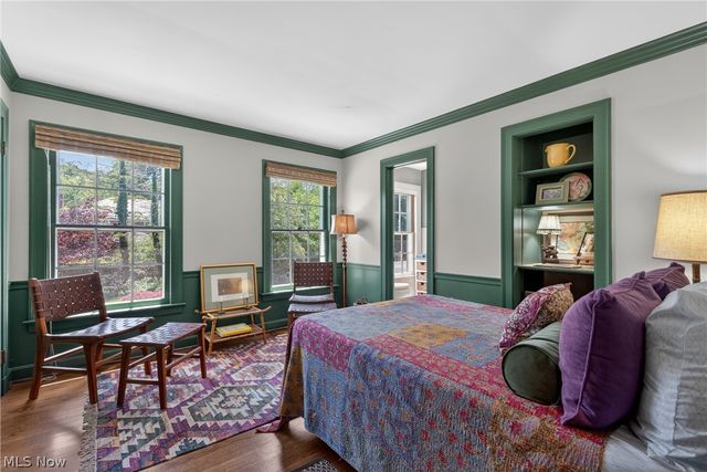 23900 Stanford Road, Shaker Heights, OH 44122